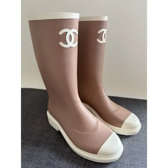 Chanel 26C Beige White Caoutchouc CC Logo High Pull On Rubber Rain Boots 36 - Picture 4 of 16